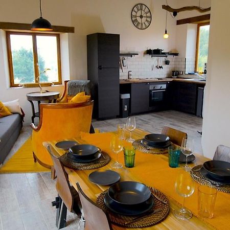 Walnut Lodge Espas 2 Bedroom, Barn Conversion Buitenkant foto