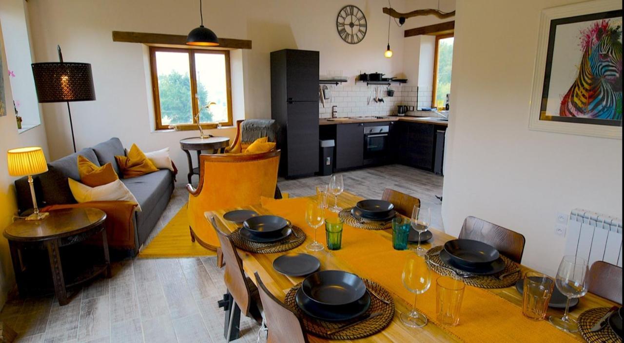 Walnut Lodge Espas 2 Bedroom, Barn Conversion Buitenkant foto